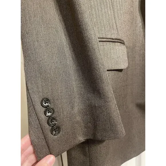 Jos A Bank Imperial Blend Brown Herringbone Silk Wool Blazer Jacket 46R NEW